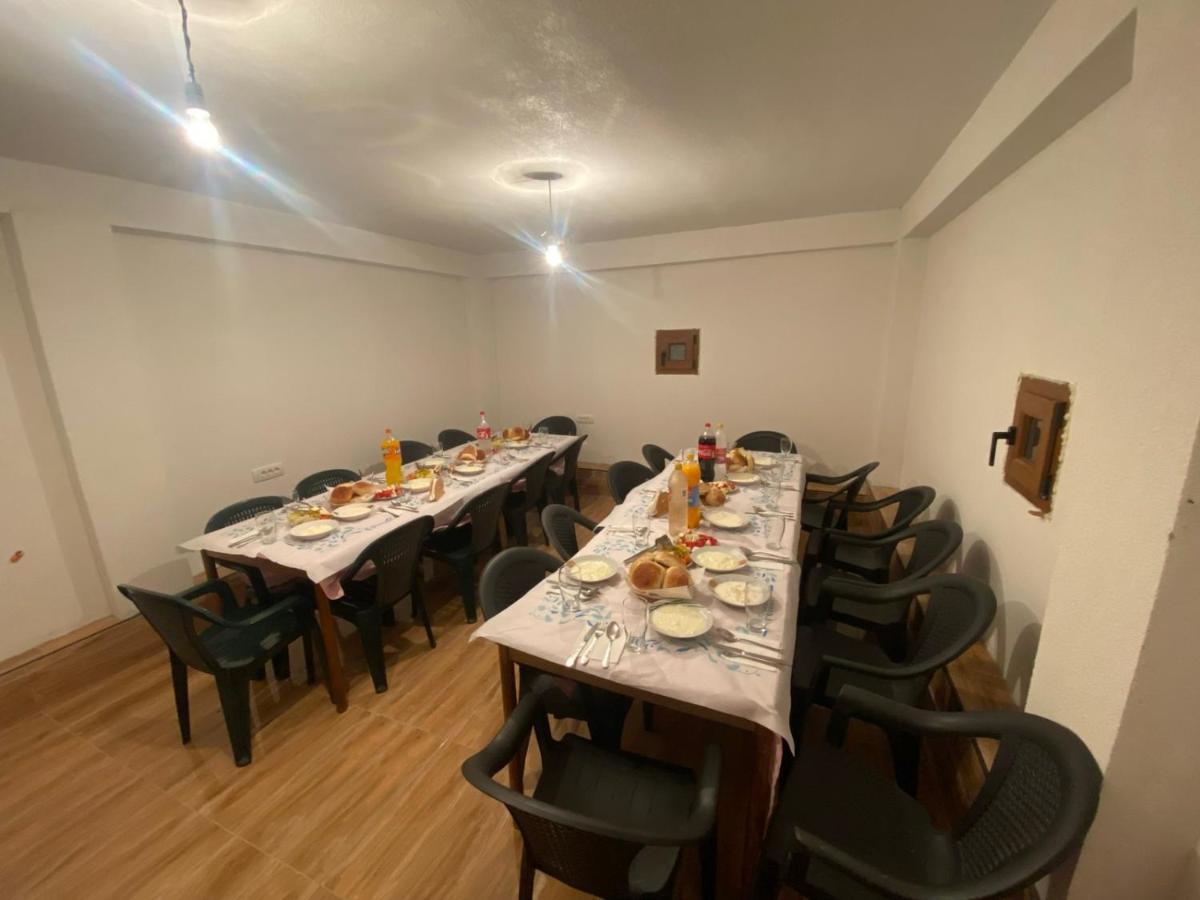 Shpija E Gjyshit Vuthaj Hotel Gusinje Екстериор снимка